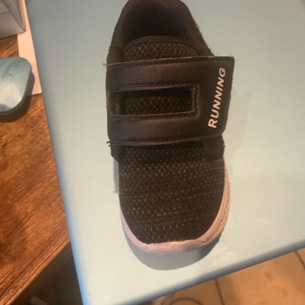 Toddler Boys unbranded Sneaker Size 8